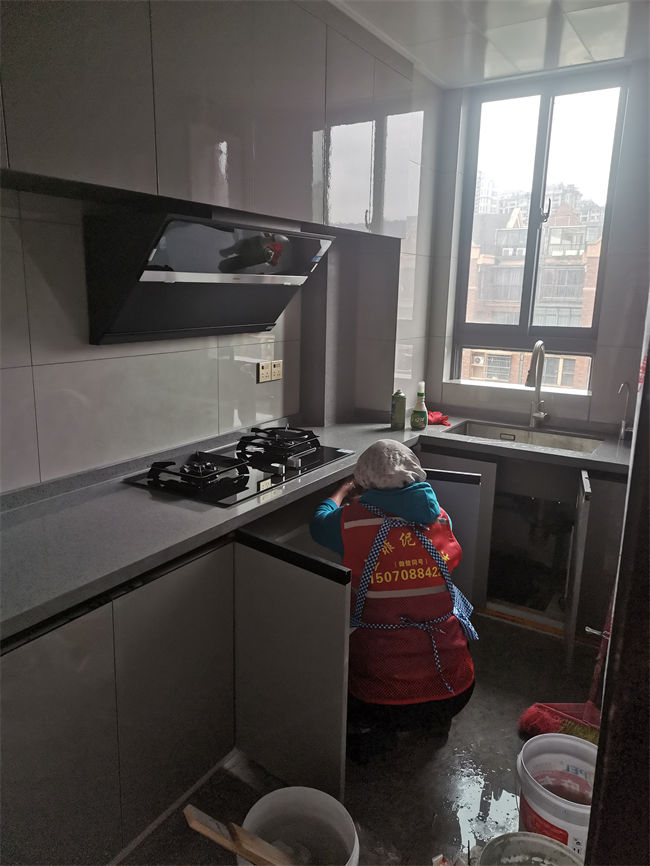 南昌保洁公司-水龙头清洁常识