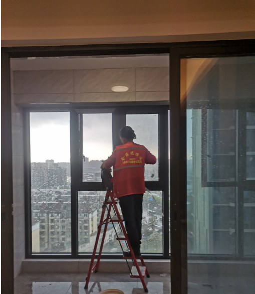 玻璃的清洗技巧